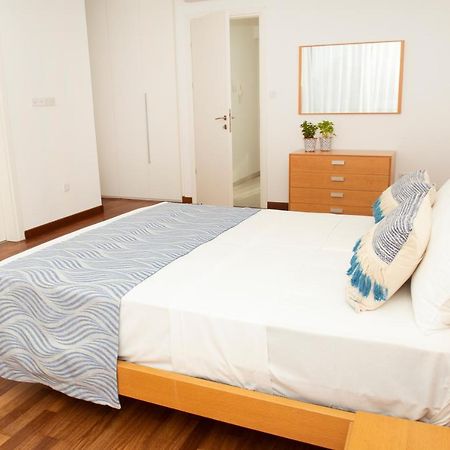 Touch Blue Residences Larnaca Exterior foto
